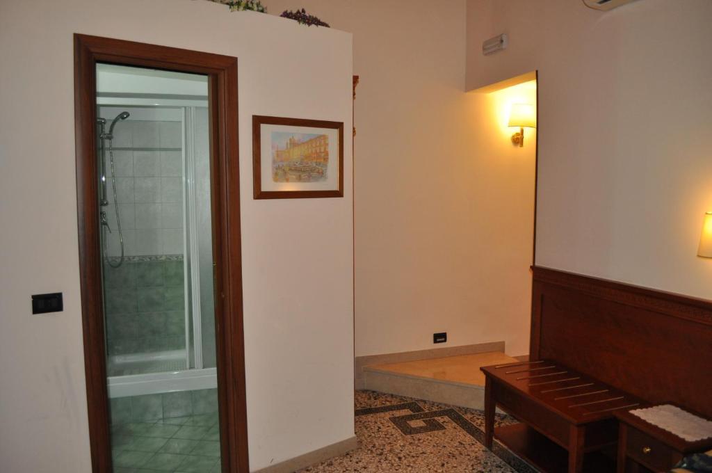 Paramount Rome Bagian luar foto