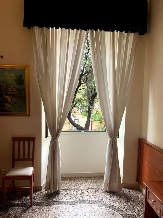 Paramount Rome Bagian luar foto